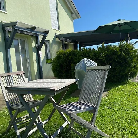 Fewomonciao2019-panorama 2 People To Max4 People * Monschau